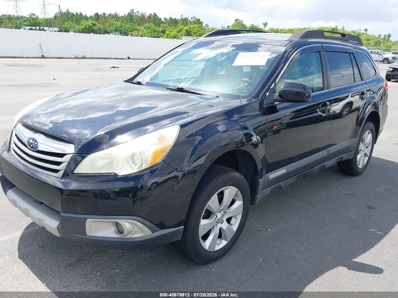2011 SUBARU OUTBACK 2.5I LIMITED thumbnail 3