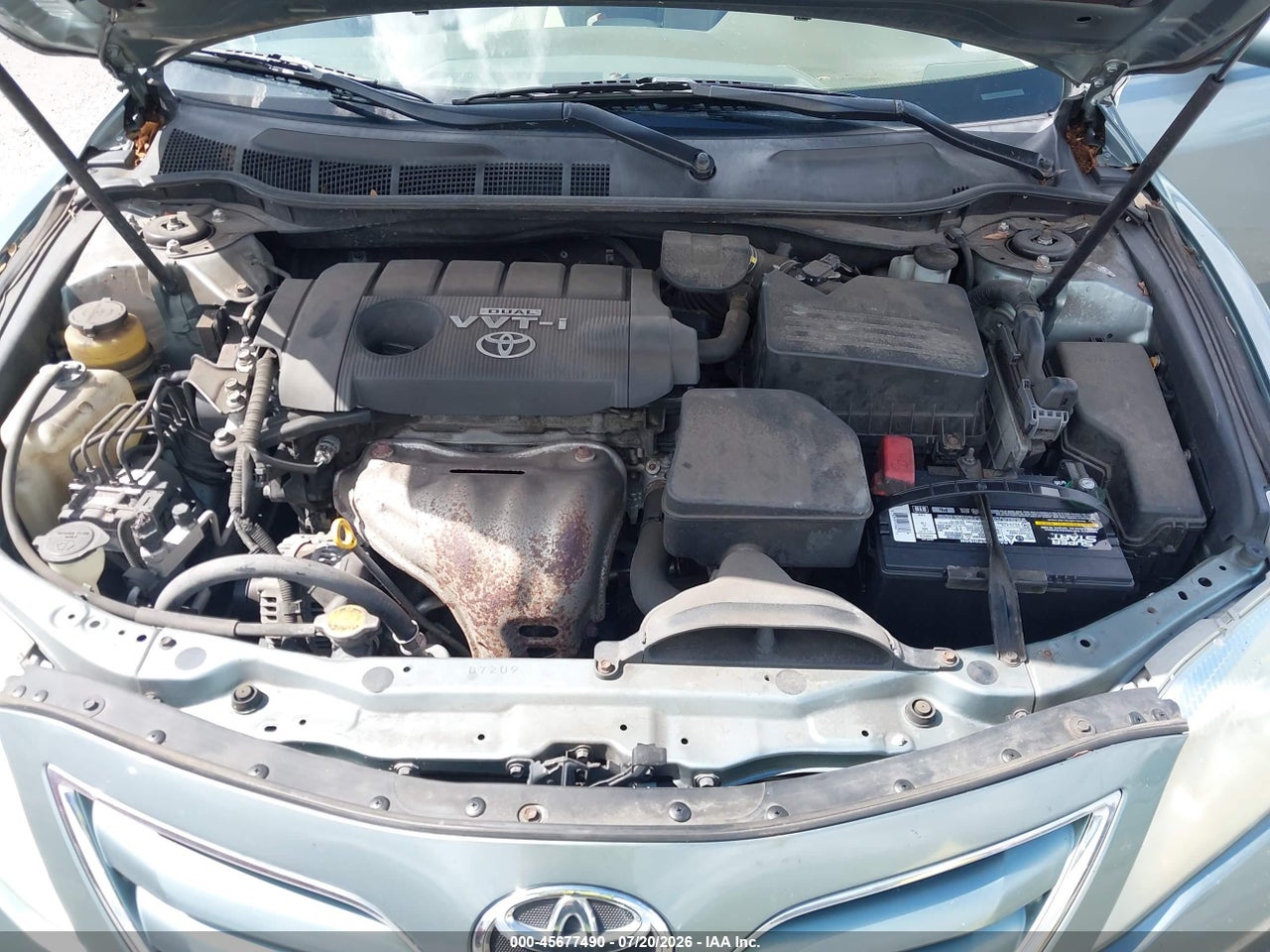 2010 TOYOTA CAMRY LE thumbnail 11