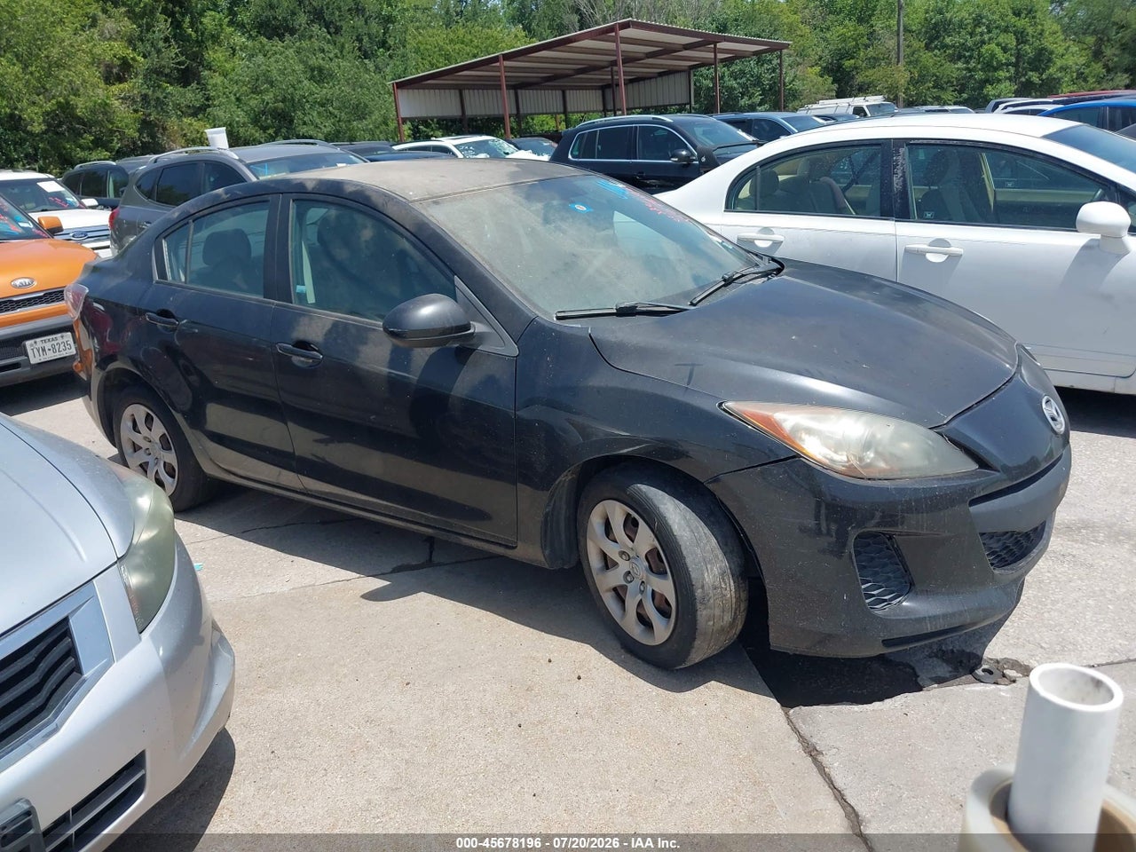 JM1BL1U88D1****** · 2013 MAZDA MAZDA3 I SPORT