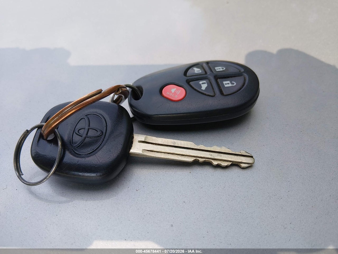 2008 TOYOTA SIENNA LE thumbnail 12