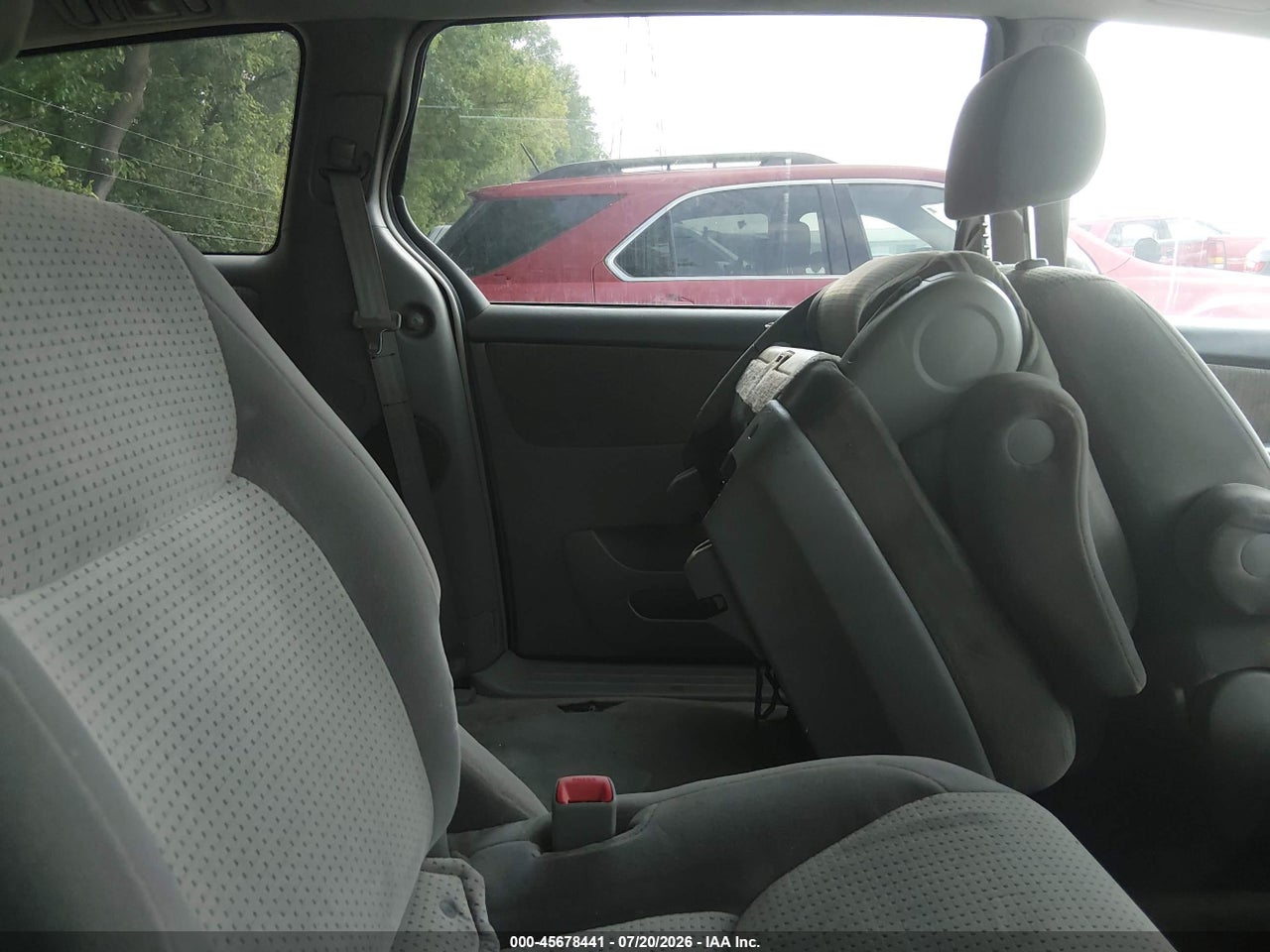 2008 TOYOTA SIENNA LE thumbnail 9
