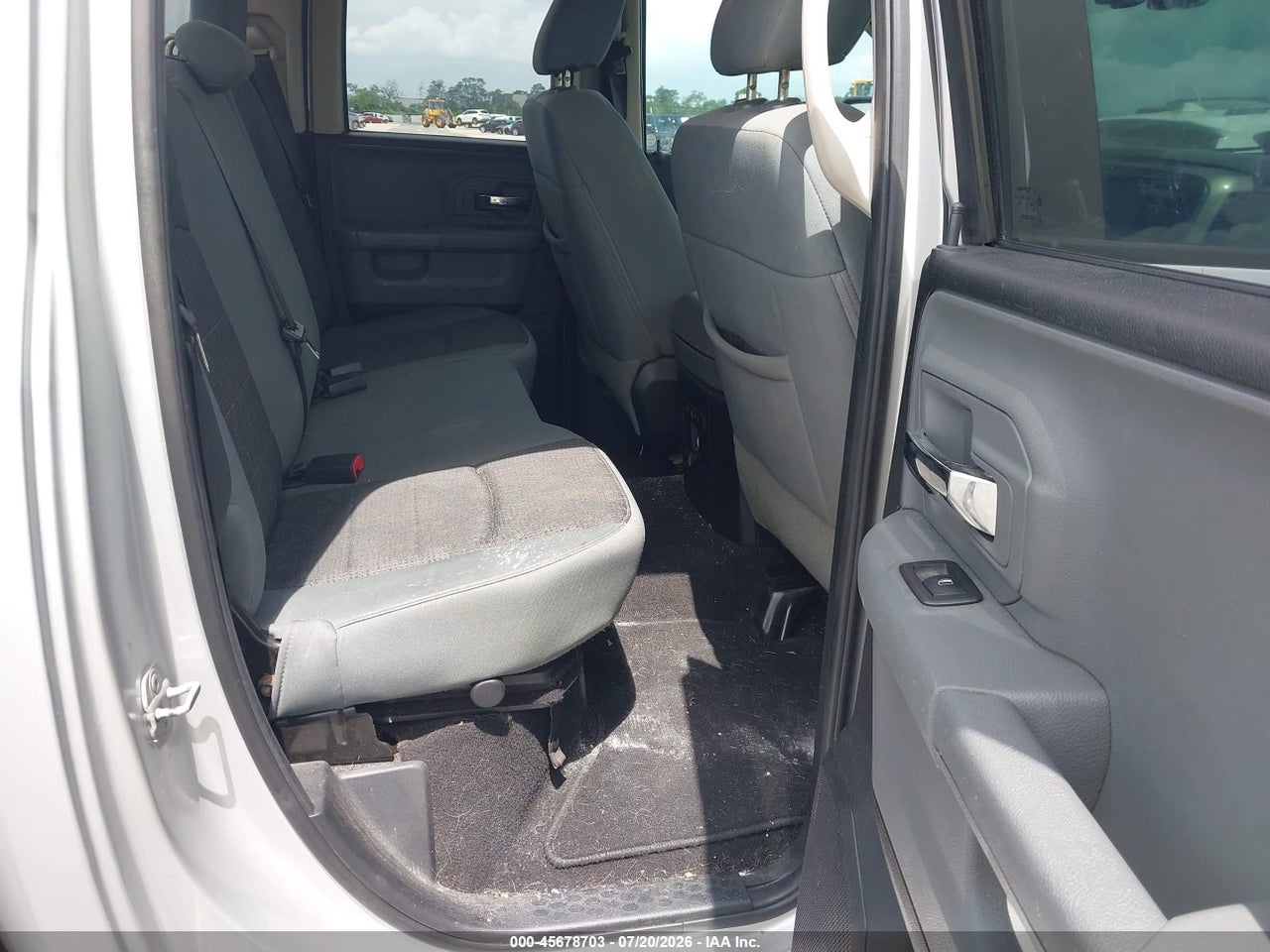2014 RAM 1500 BIG HORN thumbnail 9