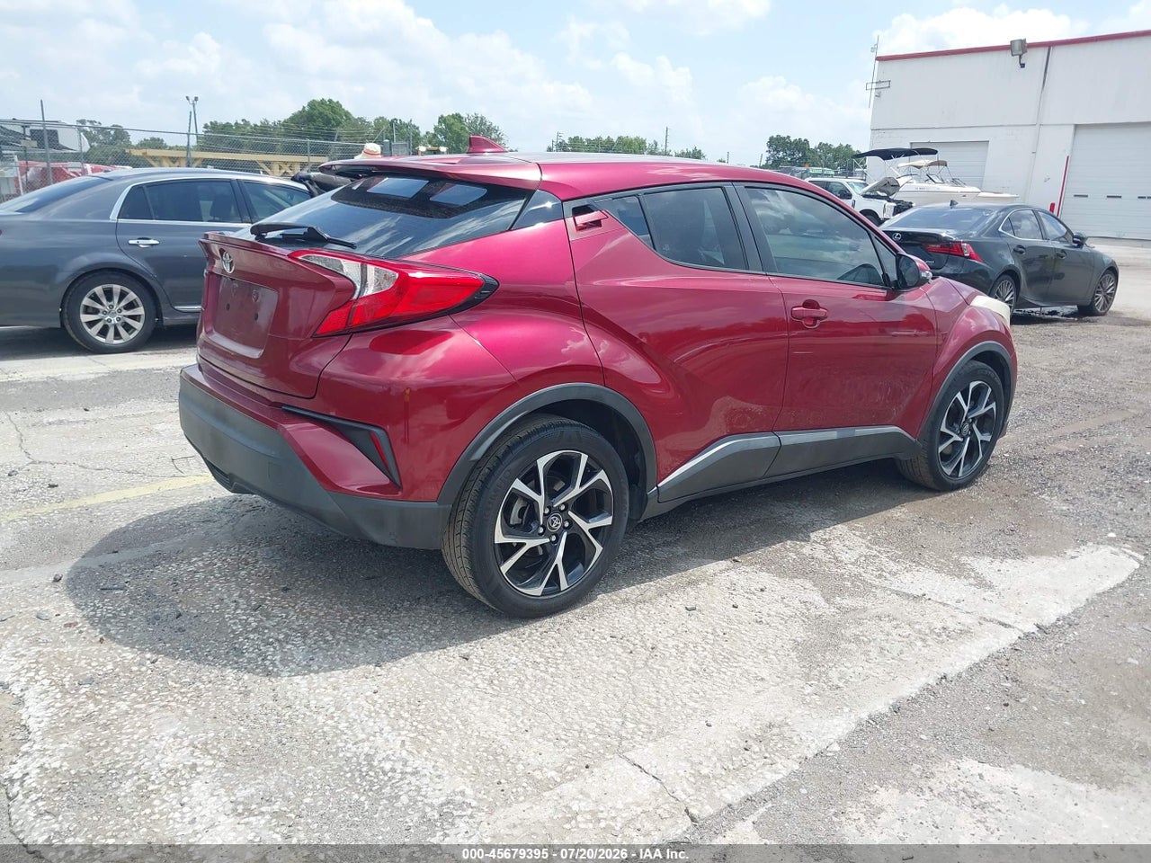2018 TOYOTA C-HR XLE thumbnail 5