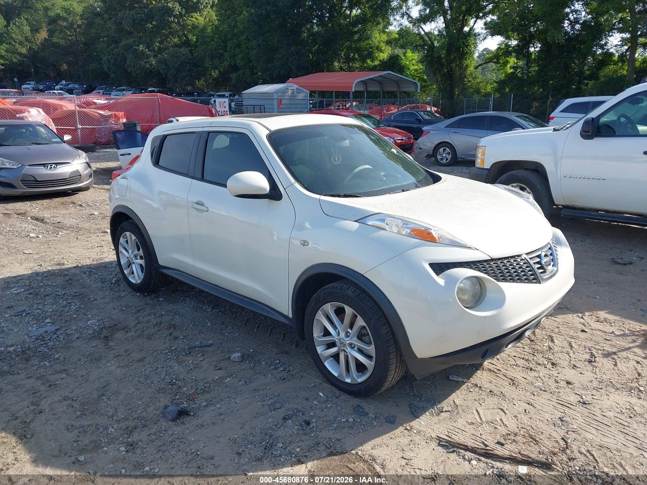 2014 NISSAN JUKE SV thumbnail 2