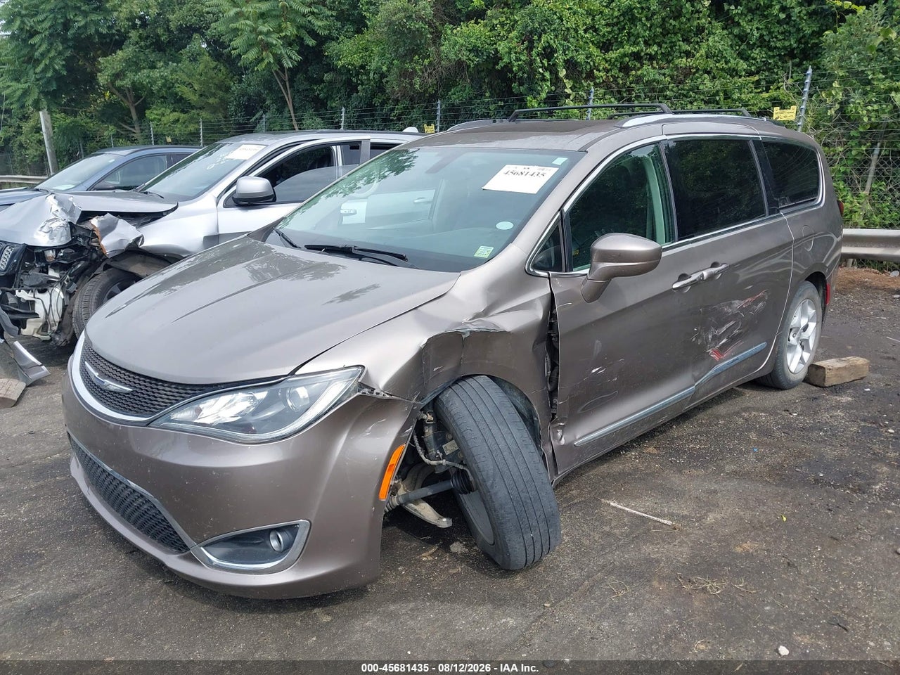 2018 CHRYSLER PACIFICA TOURING L PLUS · 2/12