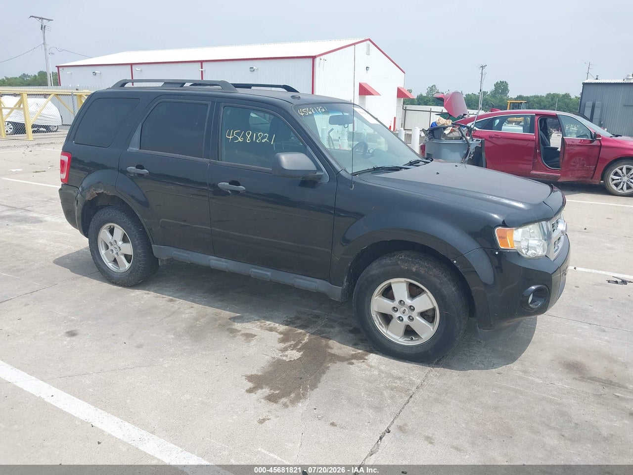 2011 FORD ESCAPE XLT thumbnail 2