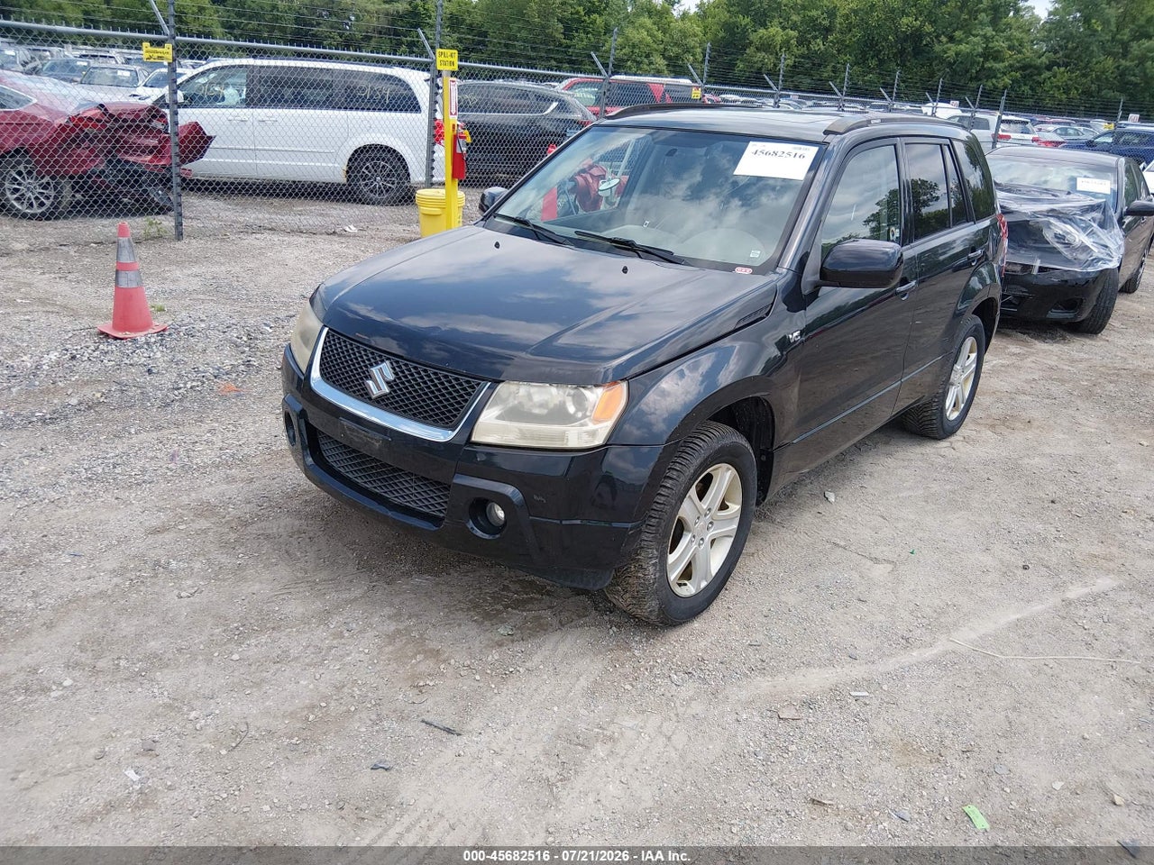 2008 SUZUKI GRAND VITARA LUXURY thumbnail 3