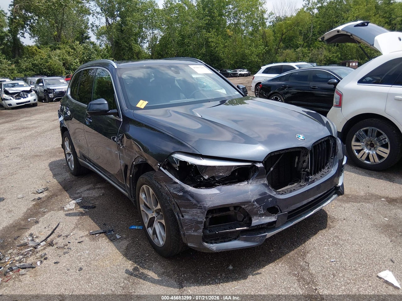 5UXCR6C52KL****** · 2019 BMW X5 XDRIVE40I