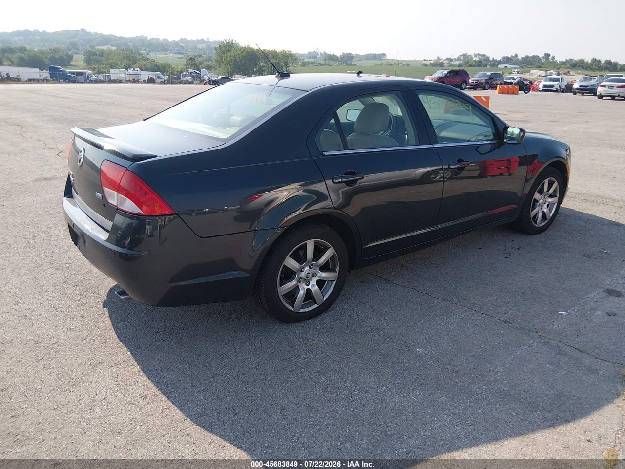 2010 MERCURY MILAN PREMIER thumbnail 5