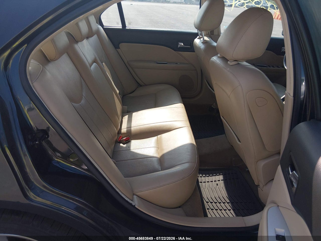 2010 MERCURY MILAN PREMIER thumbnail 9