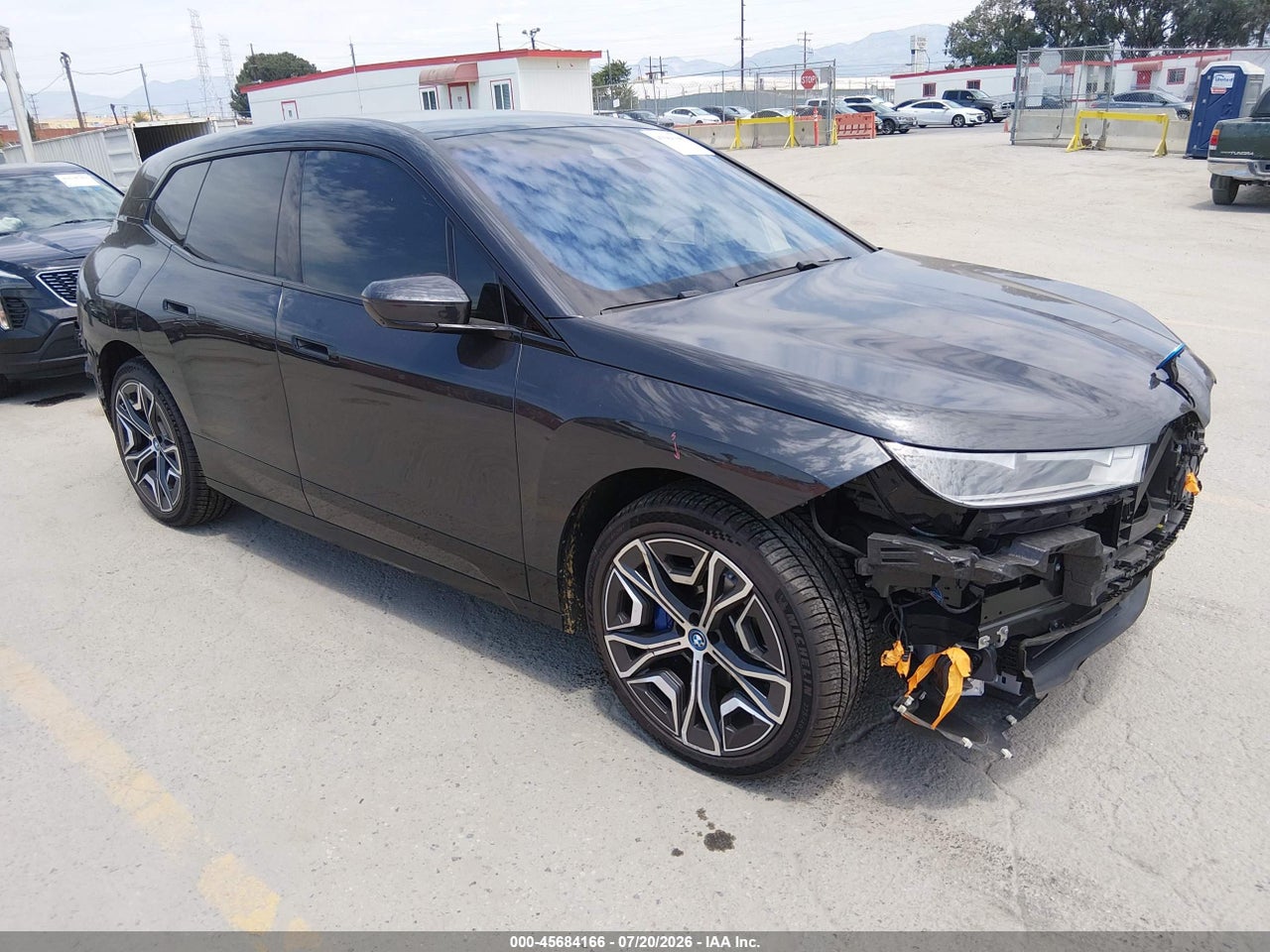 WB523CF04SC****** · 2025 BMW IX XDRIVE50