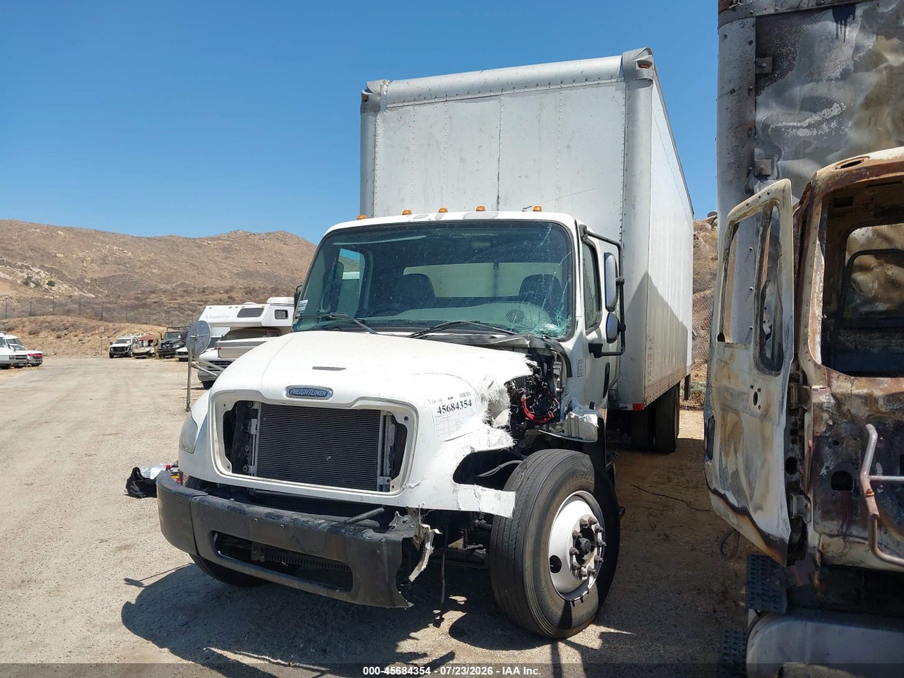 2015 FREIGHTLINER M2 106 MEDIUM DUTY thumbnail 3