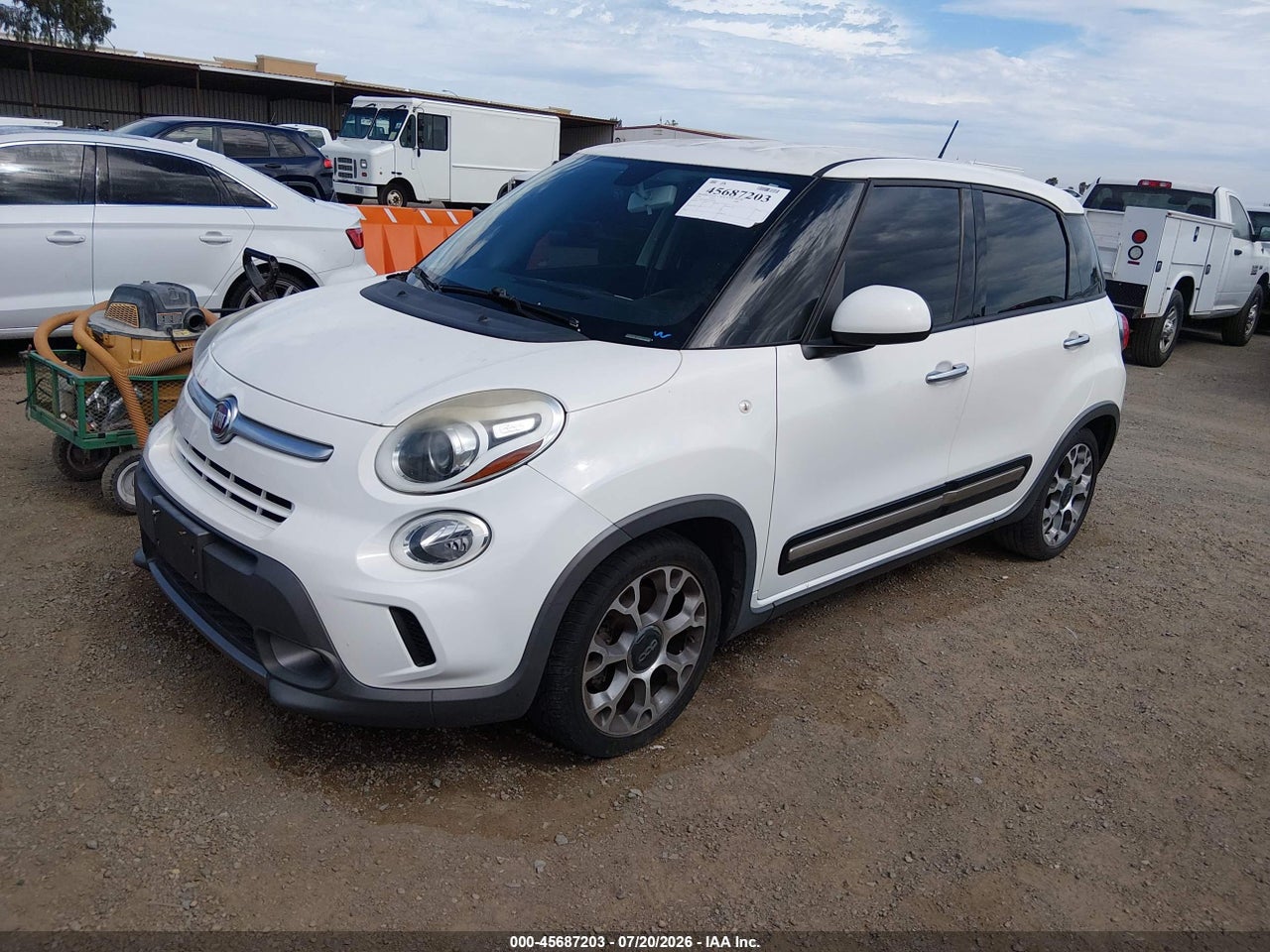 2014 FIAT 500L TREKKING thumbnail 3