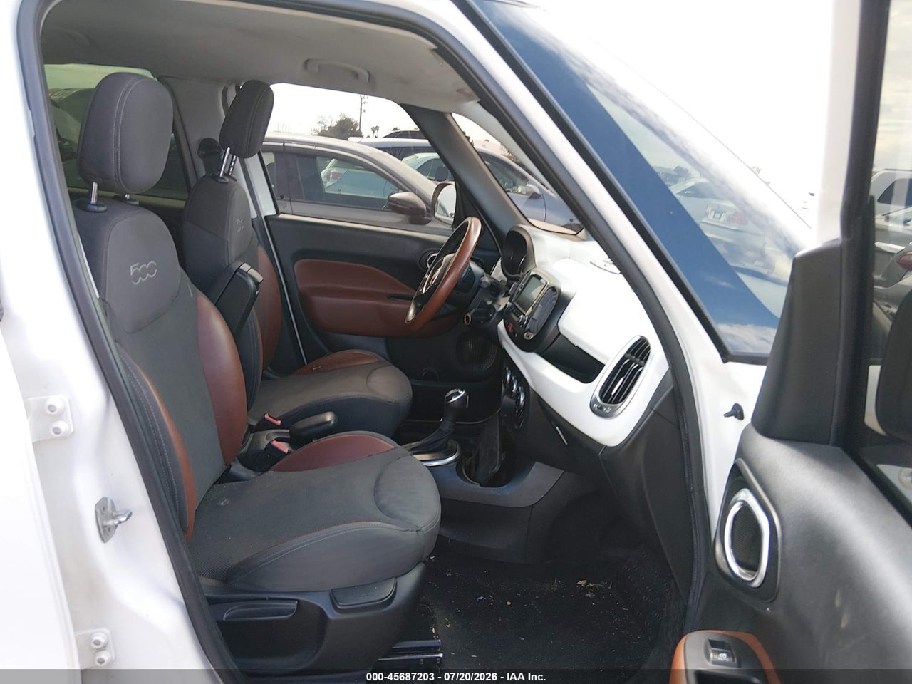 2014 FIAT 500L TREKKING thumbnail 6