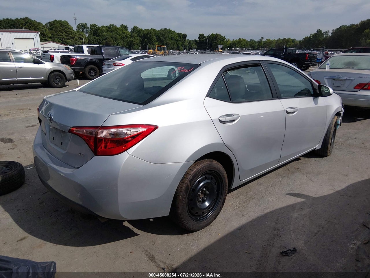 2018 TOYOTA COROLLA LE thumbnail 5