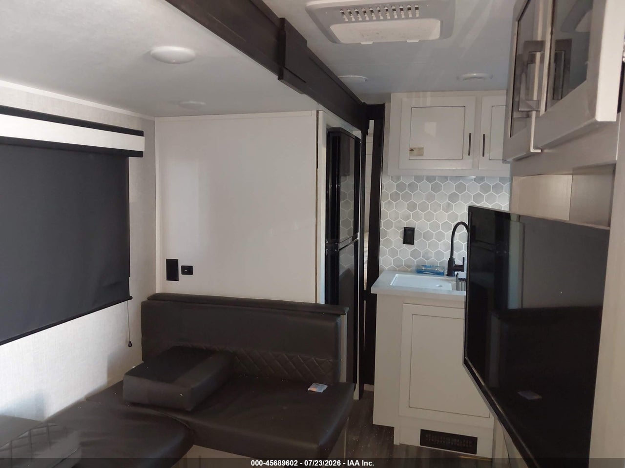 2024 JAYCO OTHER   thumbnail 6