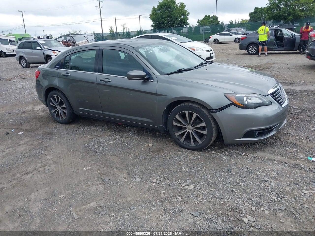 2013 CHRYSLER 200 TOURING thumbnail 2