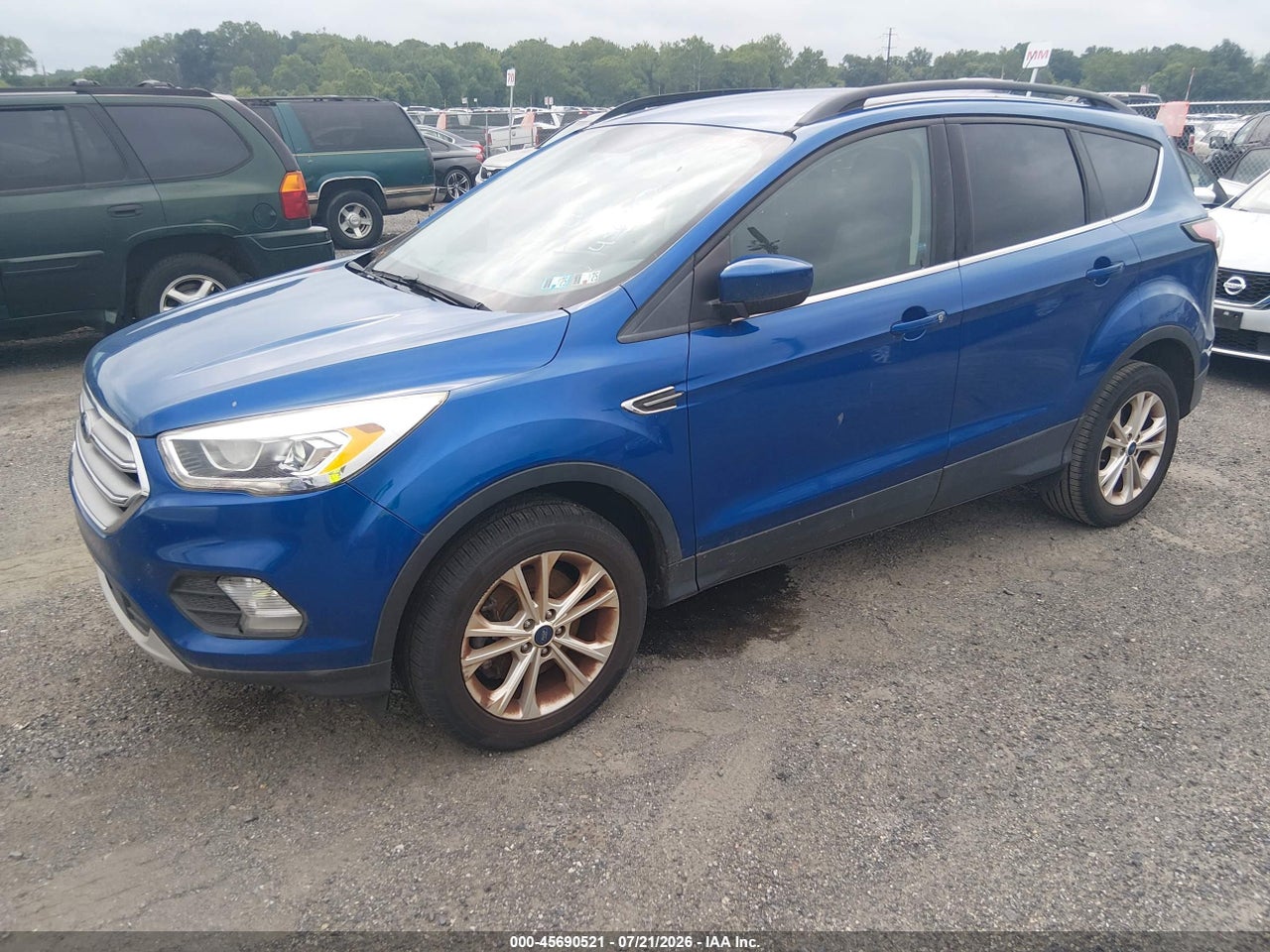 2017 FORD ESCAPE SE thumbnail 3