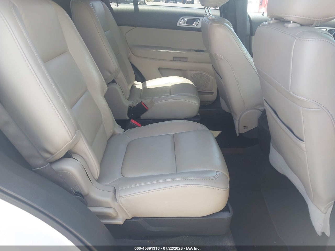 2014 FORD EXPLORER XLT thumbnail 9