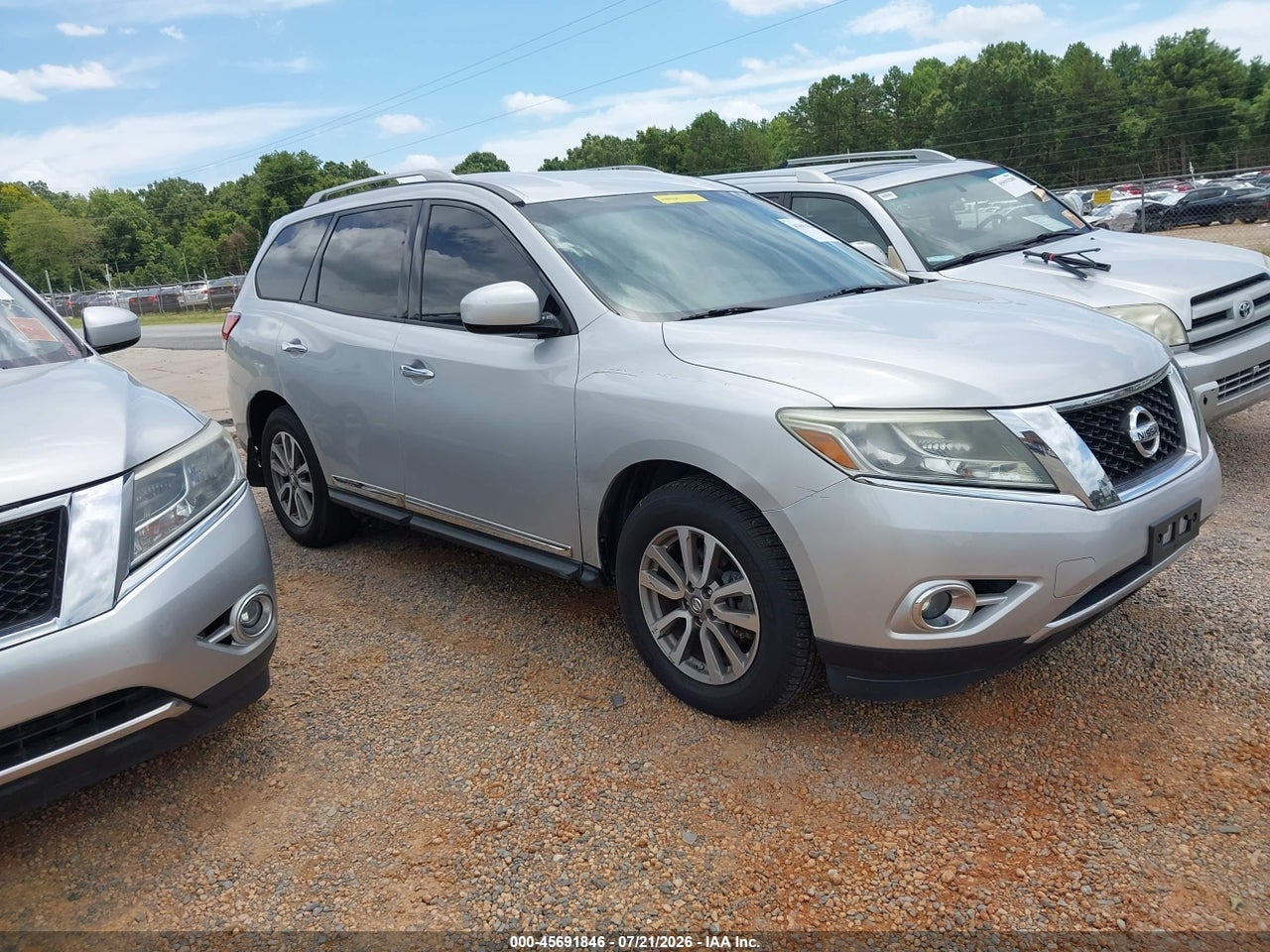2014 NISSAN PATHFINDER SL thumbnail 2