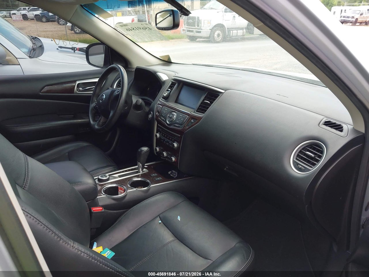 2014 NISSAN PATHFINDER SL thumbnail 6