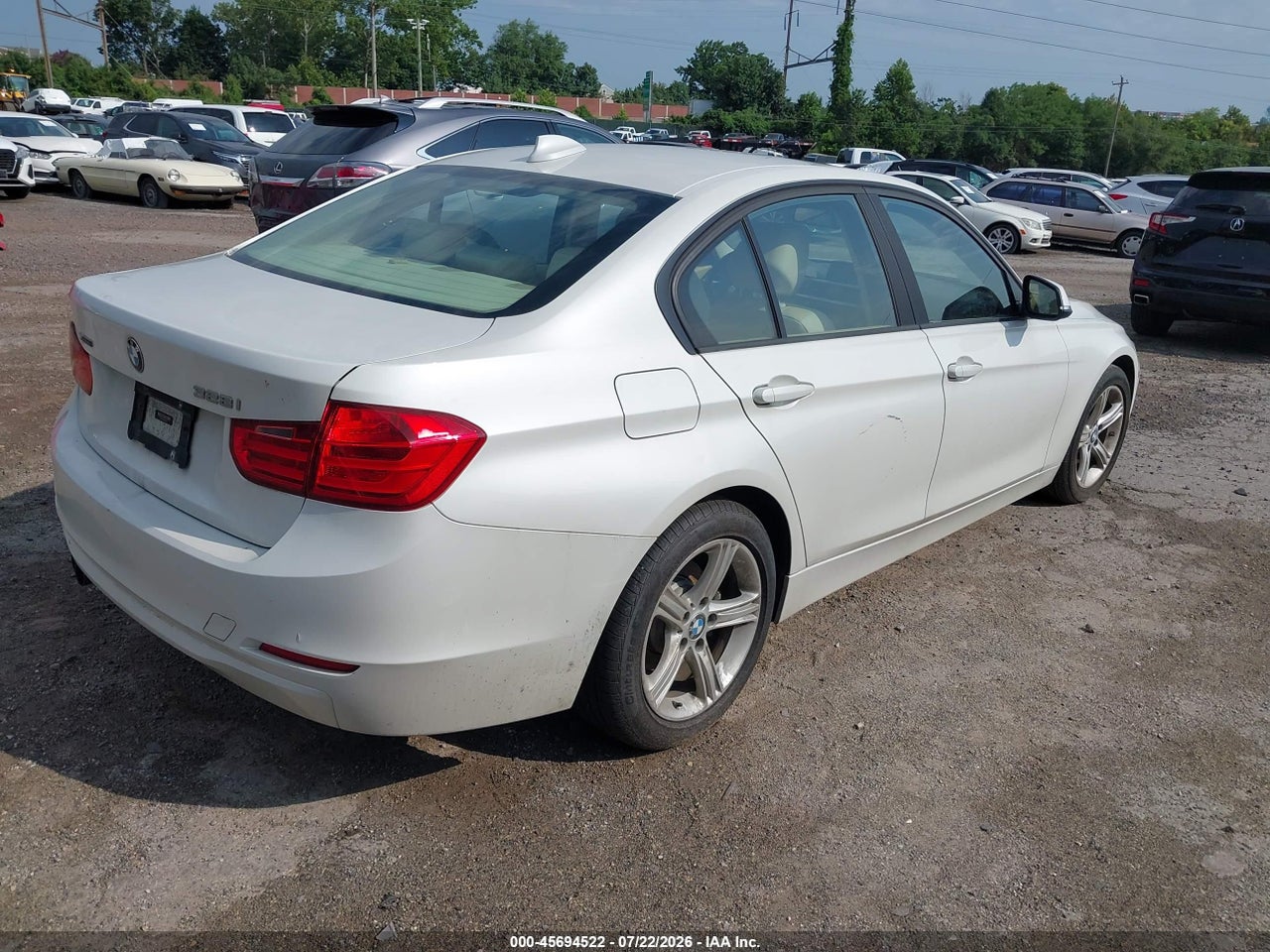 2013 BMW 328I XDRIVE thumbnail 5