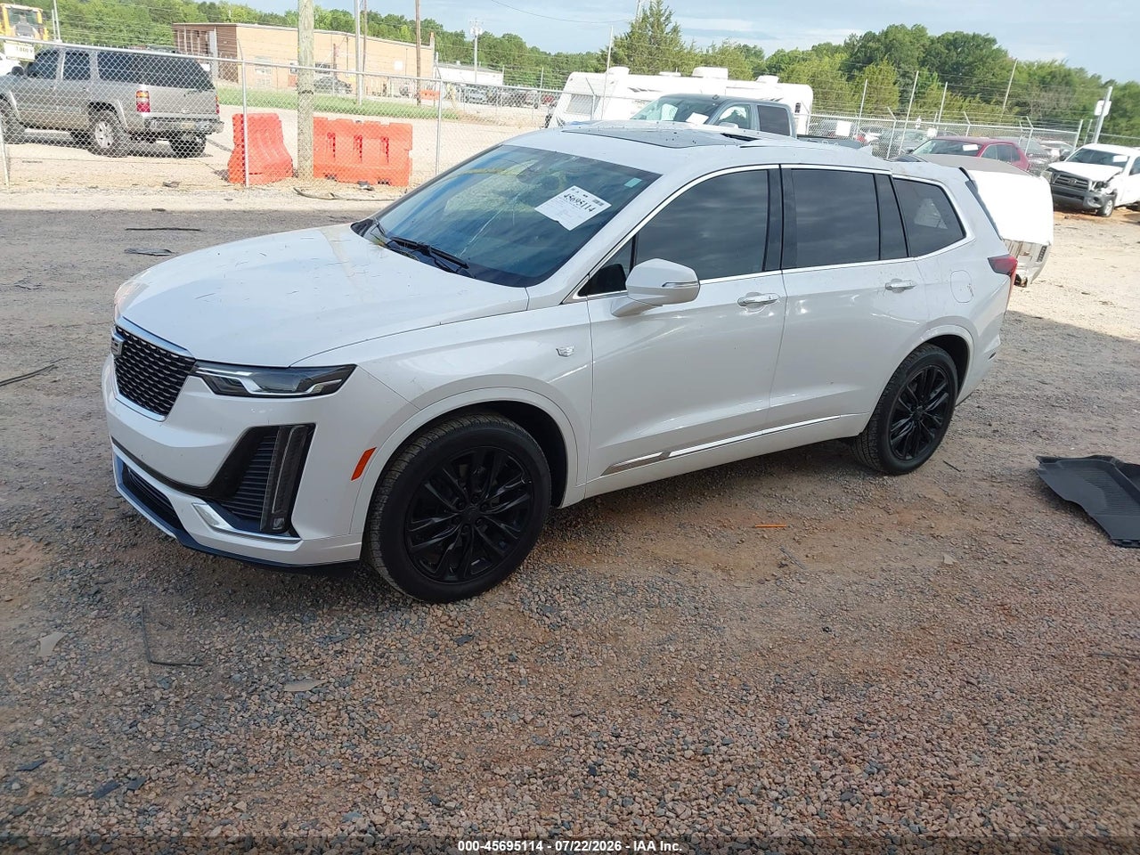 2021 CADILLAC XT6 AWD LUXURY · 2/12