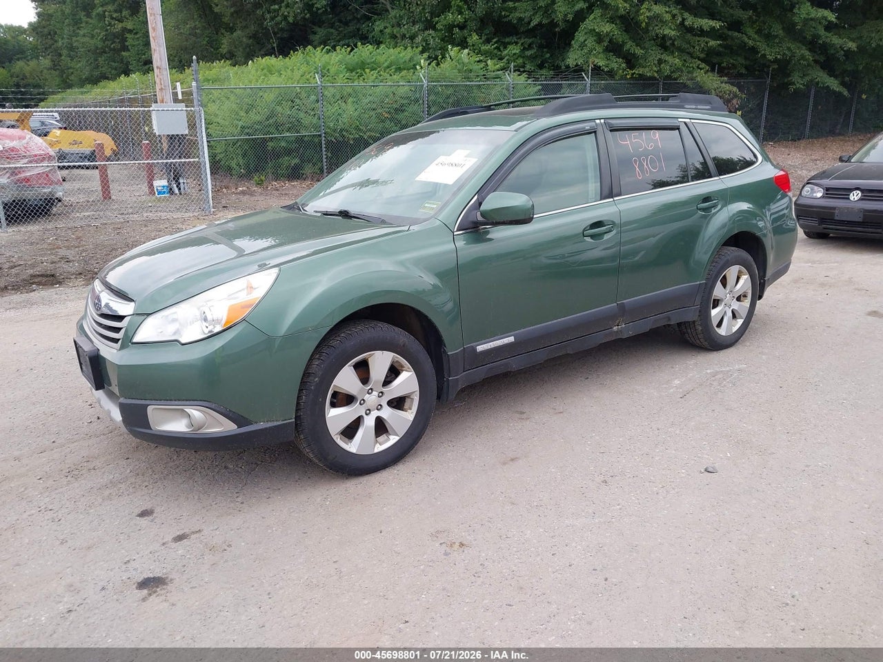 2011 SUBARU OUTBACK 2.5I LIMITED thumbnail 3