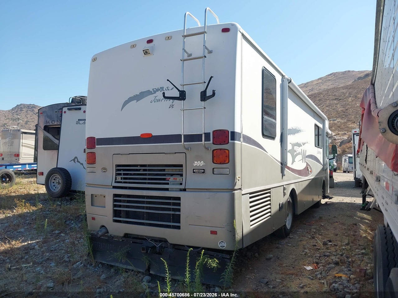 2002 FREIGHTLINER CHASSIS X LINE MOTOR HOME thumbnail 5