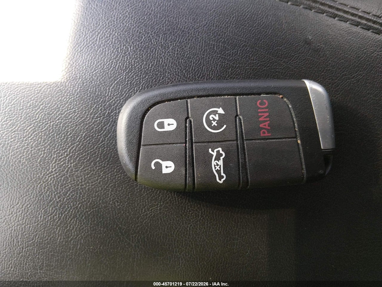 2015 CHRYSLER 200 LIMITED thumbnail 12