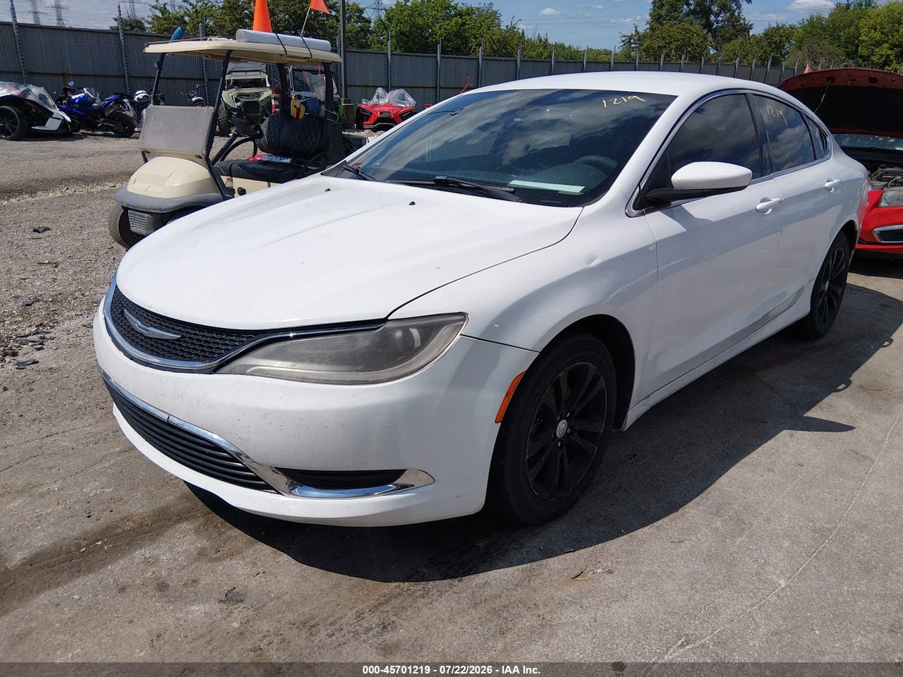 2015 CHRYSLER 200 LIMITED thumbnail 3