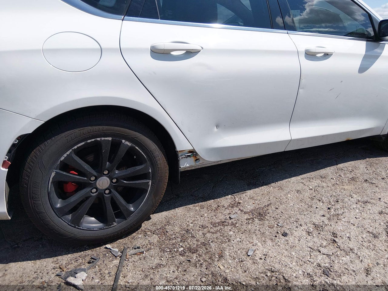 2015 CHRYSLER 200 LIMITED thumbnail 7