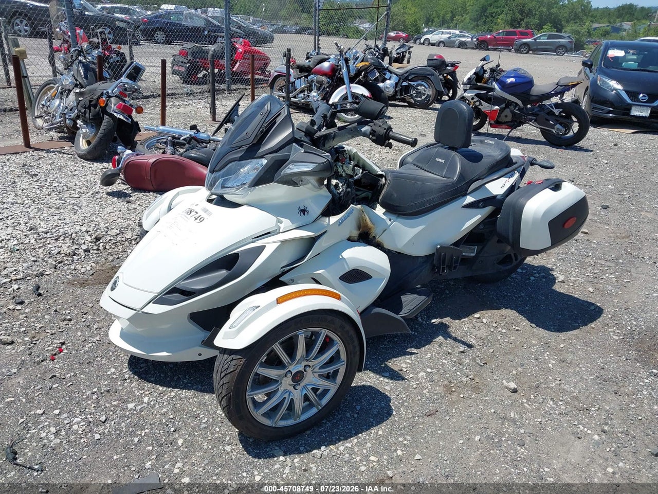 2013 CAN-AM SPYDER ROADSTER ST/STS/ST LIMITED thumbnail 3