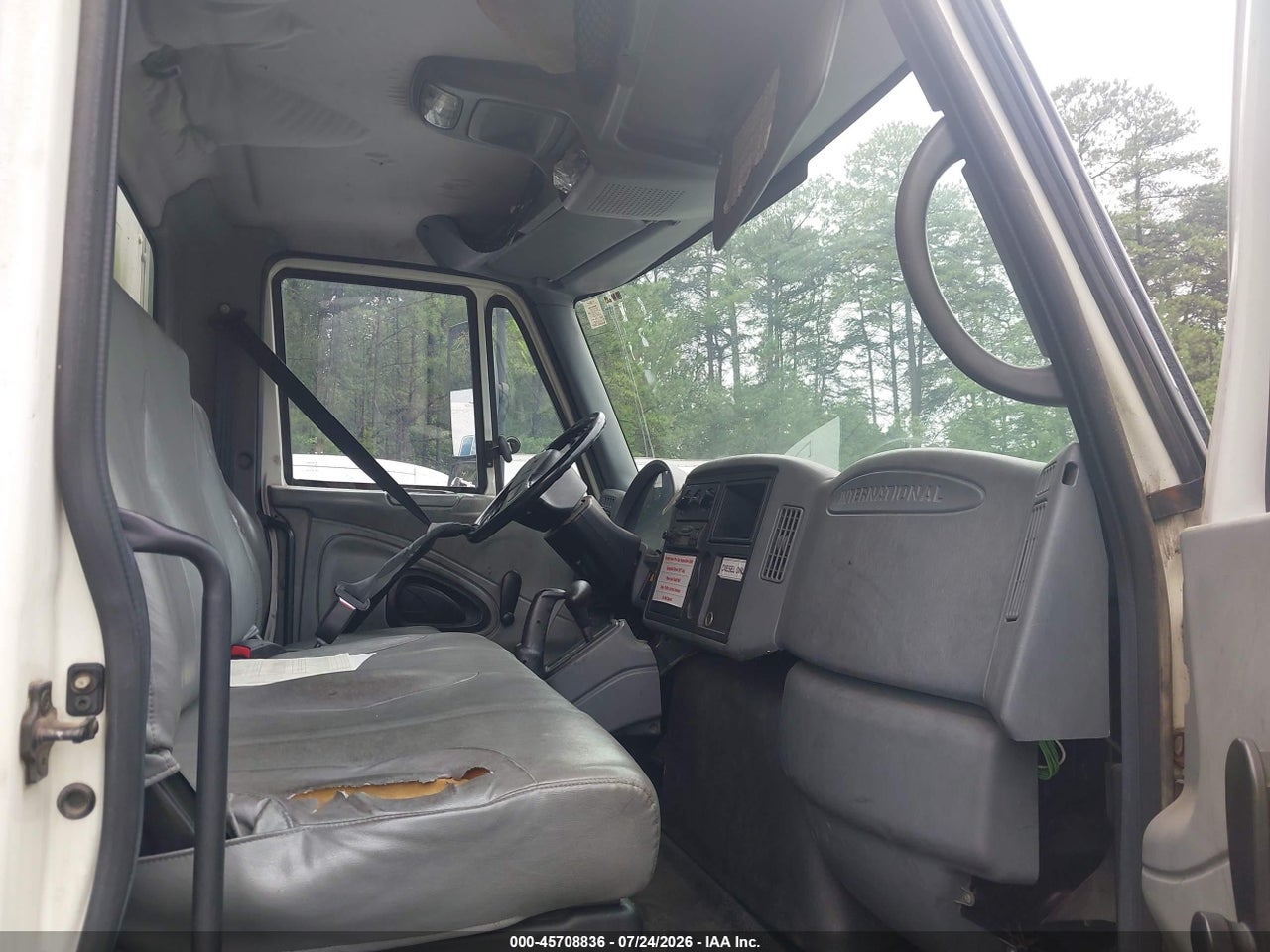 2005 INTERNATIONAL 4000 4300 thumbnail 9
