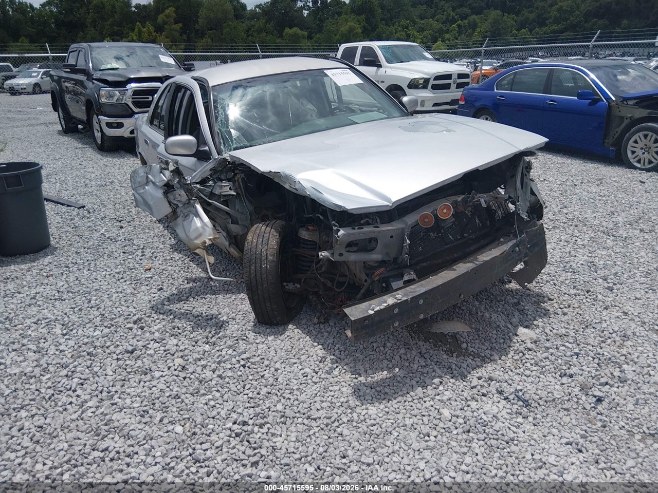 2MEFM74W23X****** · 2003 MERCURY GRAND MARQUIS GS