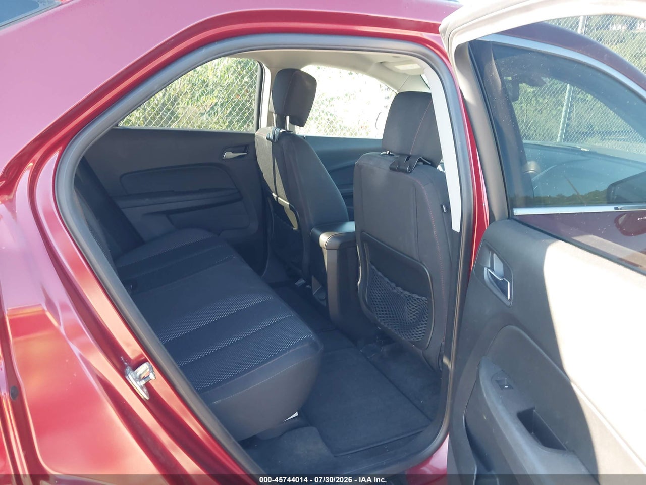 2CNFLEECXB6****** · 2011 CHEVROLET EQUINOX LT W/1LT · 8/12