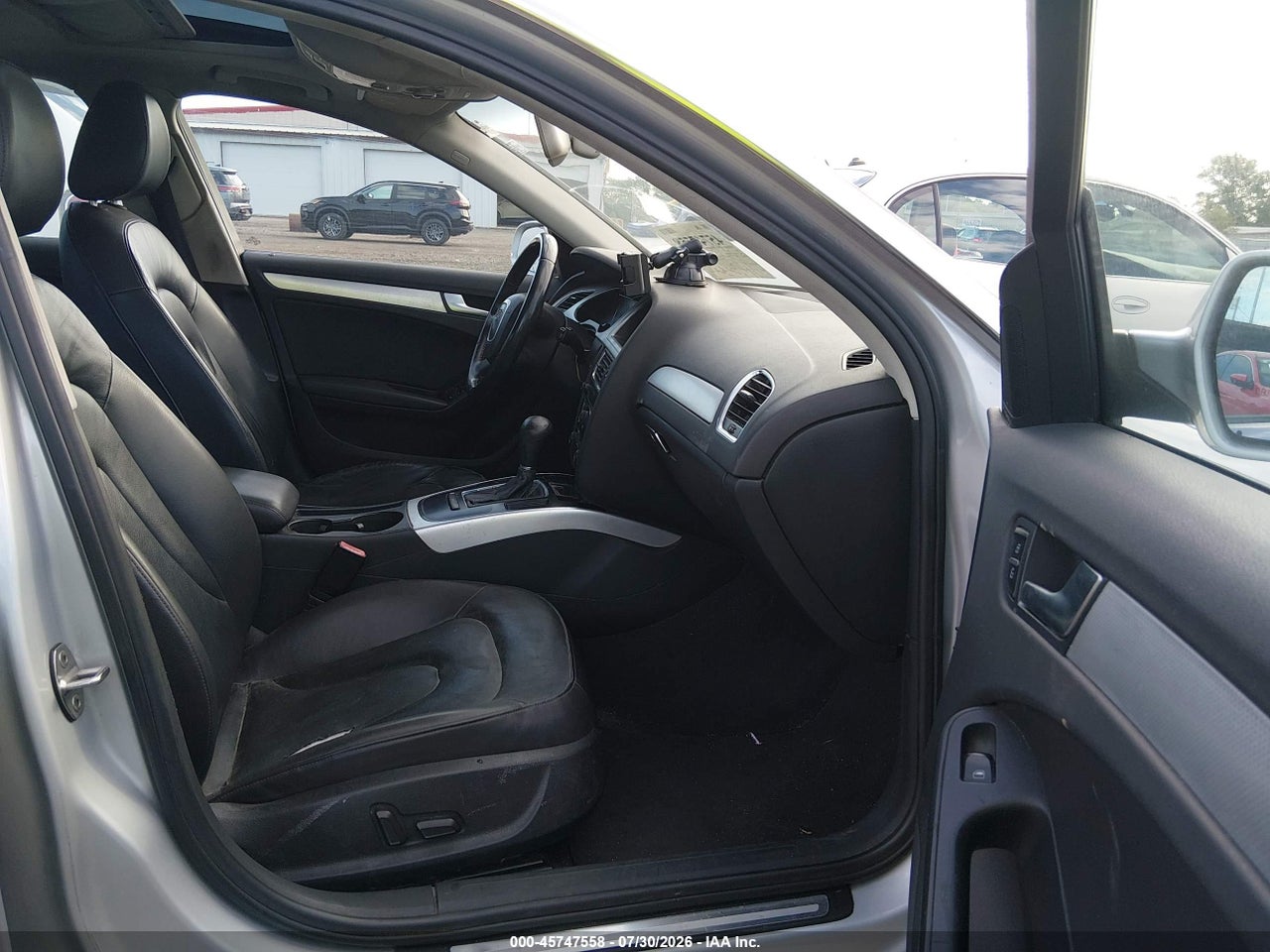 2011 AUDI A4 2.0T PREMIUM PLUS · 5/12