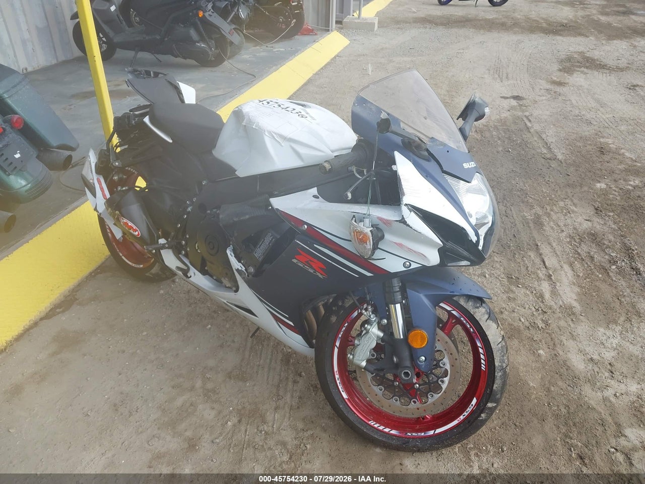 JS1GN7FA0S7****** · 2025 SUZUKI GSX-R600