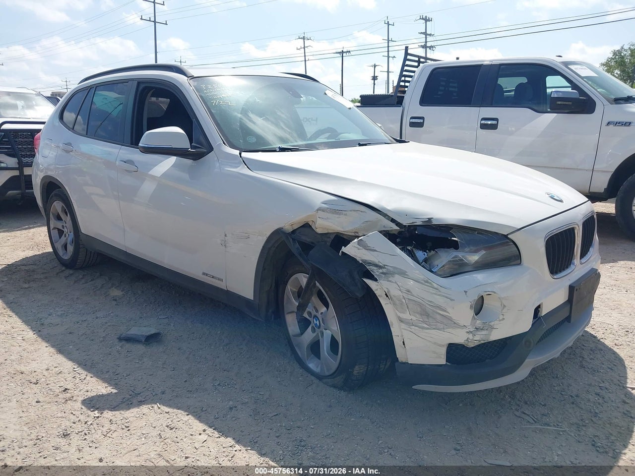 WBAVM1C54FV****** · 2015 BMW X1 SDRIVE28I