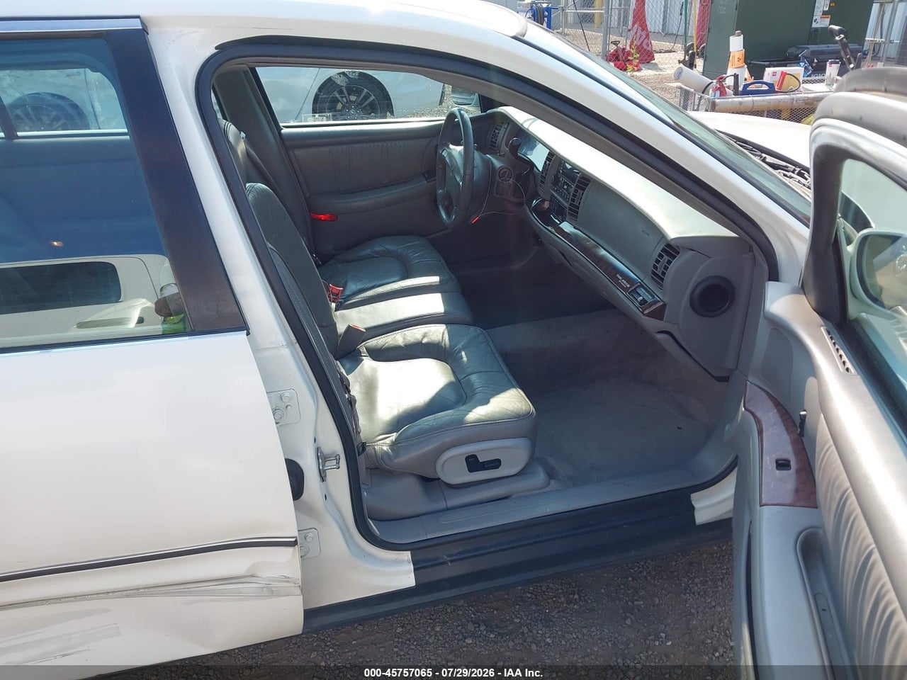 2005 BUICK PARK AVENUE · 5/12