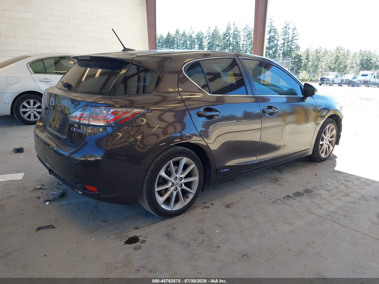 2011 LEXUS CT 200H PREMIUM · 4/12