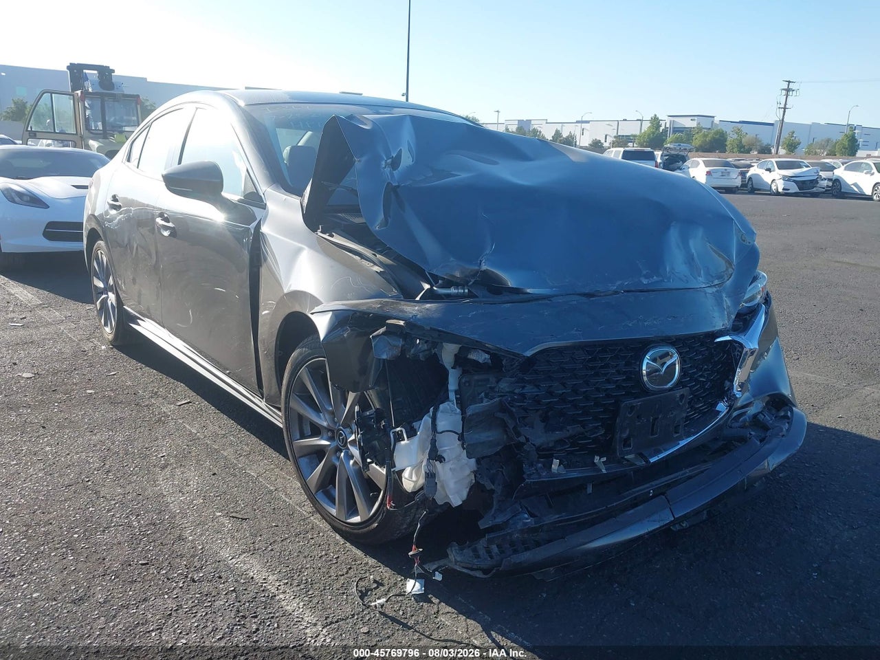 JM1BPACL9K1****** · 2019 MAZDA MAZDA3 SELECT PACKAGE