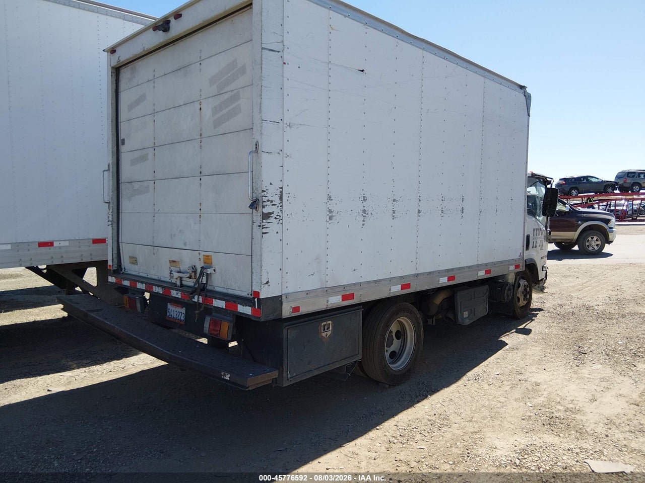 2016 ISUZU DSL REG AT · 4/12