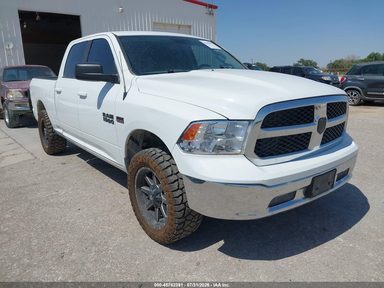 1C6RR6TT6KS****** · 2019 RAM 1500 CLASSIC SLT  4X2 6'4 BOX