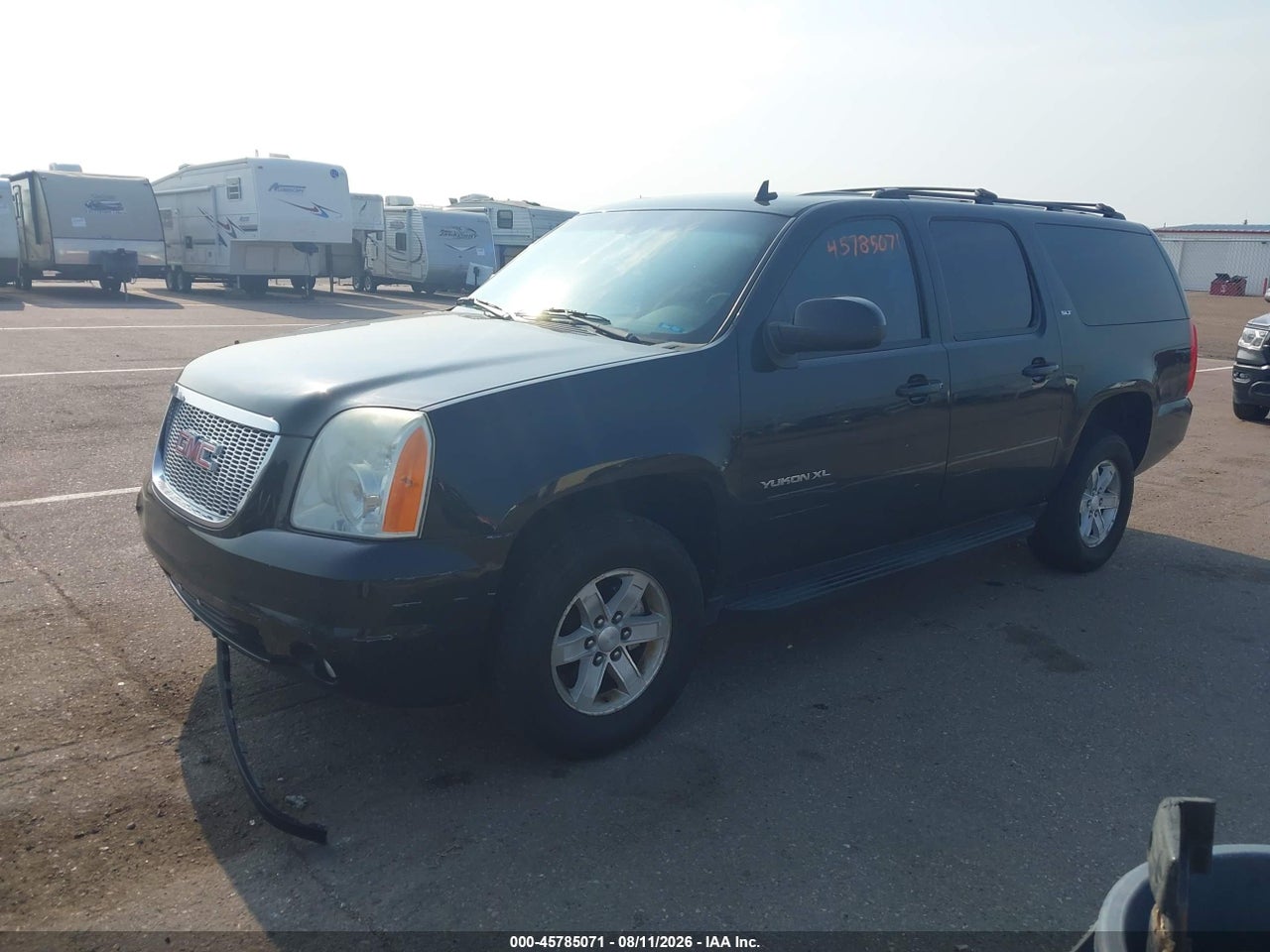 2011 GMC YUKON XL 1500 SLT · 2/12