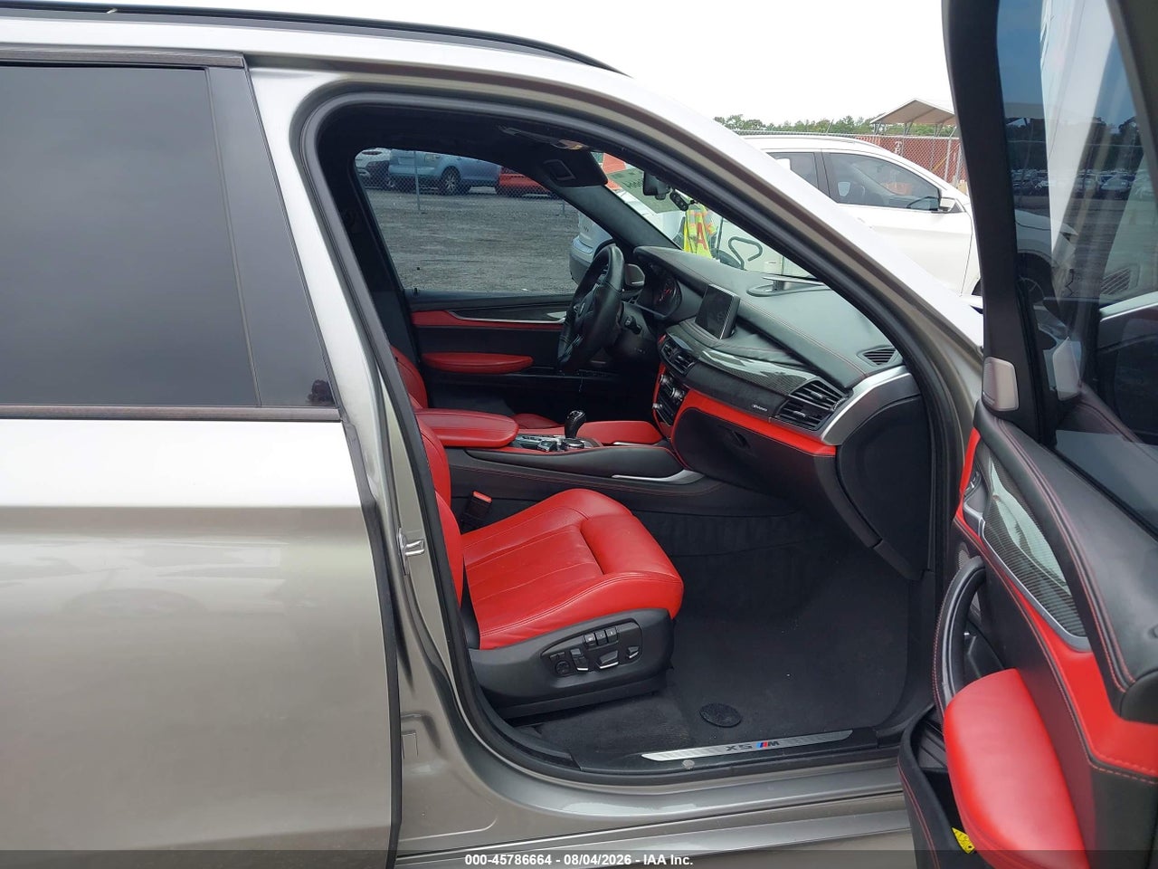 2016 BMW X5 M · 5/12