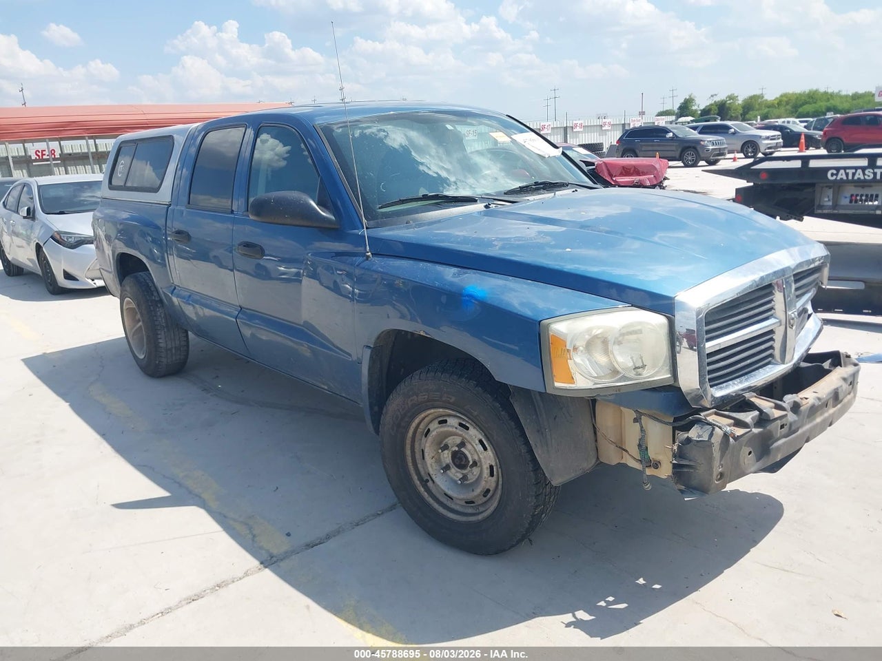 2005 DODGE DAKOTA SLT