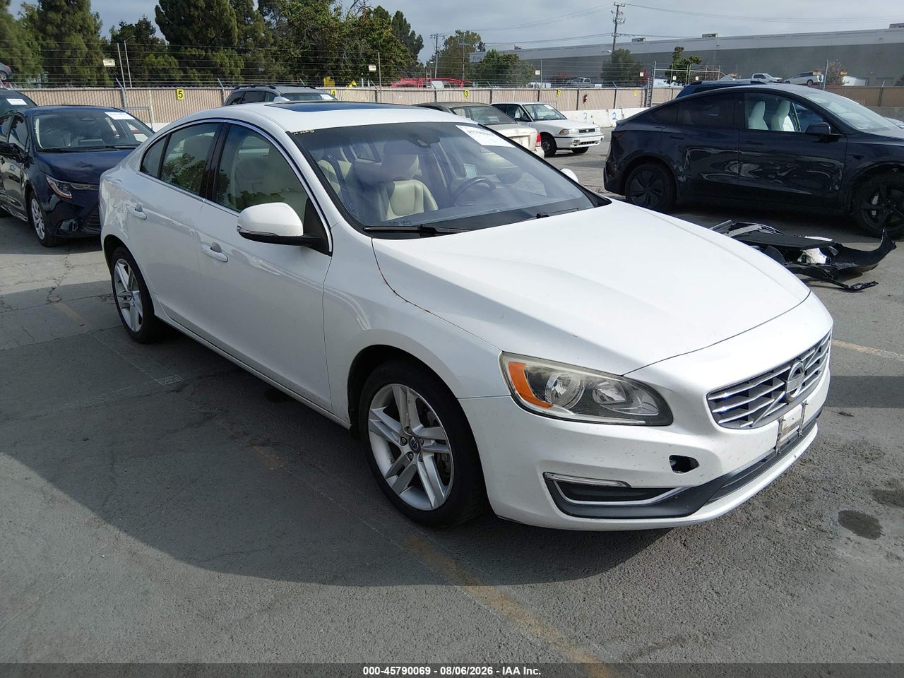 YV1612TB1F1****** · 2015 VOLVO S60 T5 PREMIER