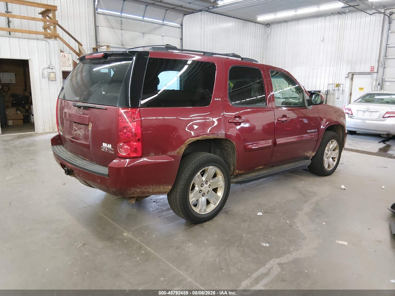 2009 GMC YUKON SLT W/4SB · 4/12