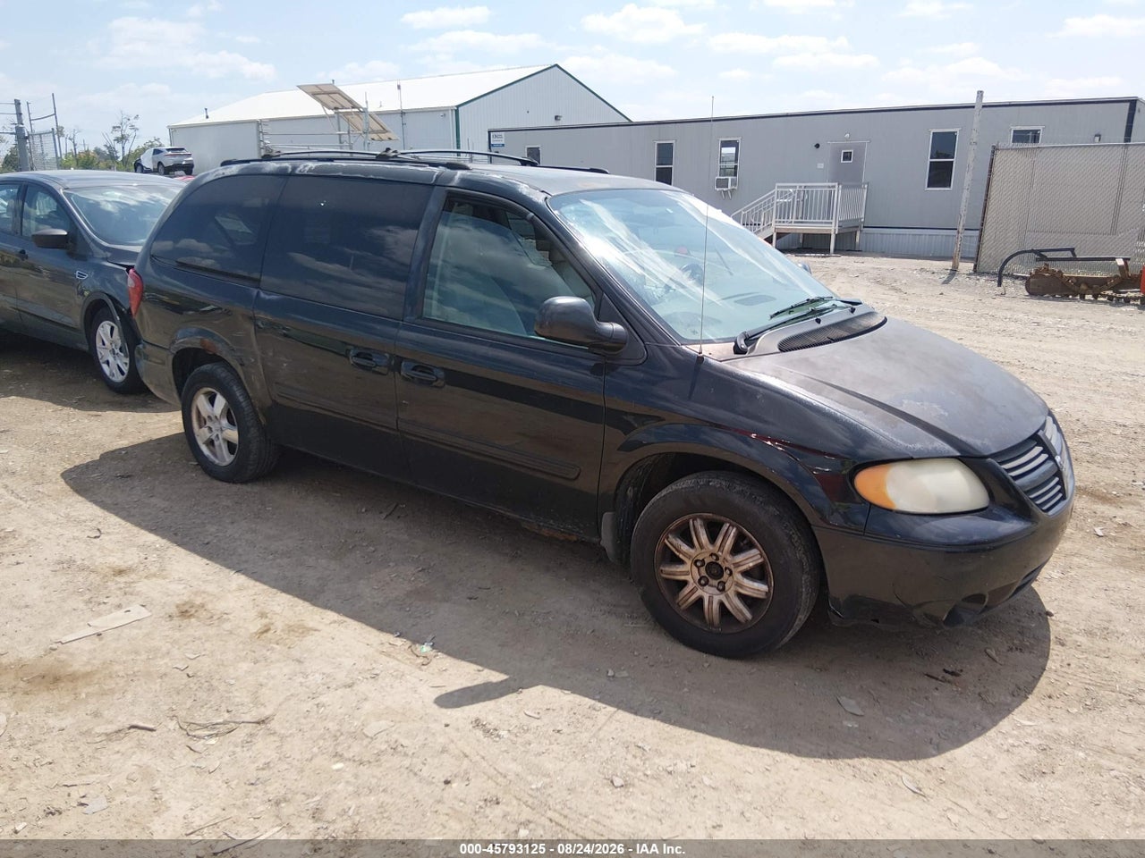 2005 DODGE GRAND CARAVAN SXT